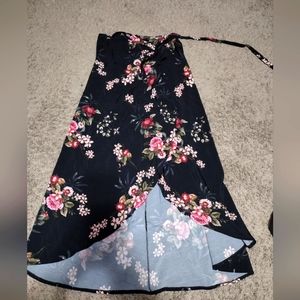 Floral high low wrap skirt size XL